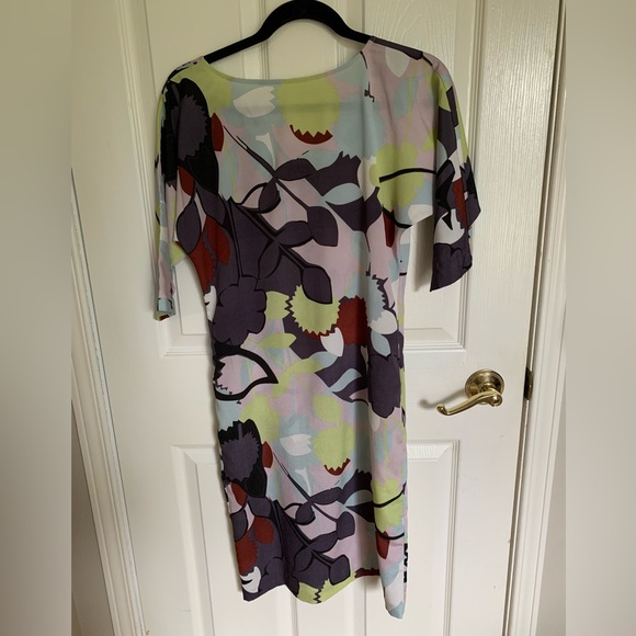 Diane von Furstenburg 100% Silk Dress Size 2 - Picture 1 of 14